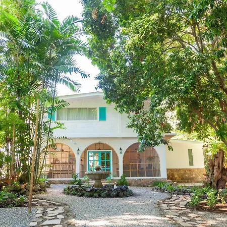 Angeli Gardens Boutique Hotel-2